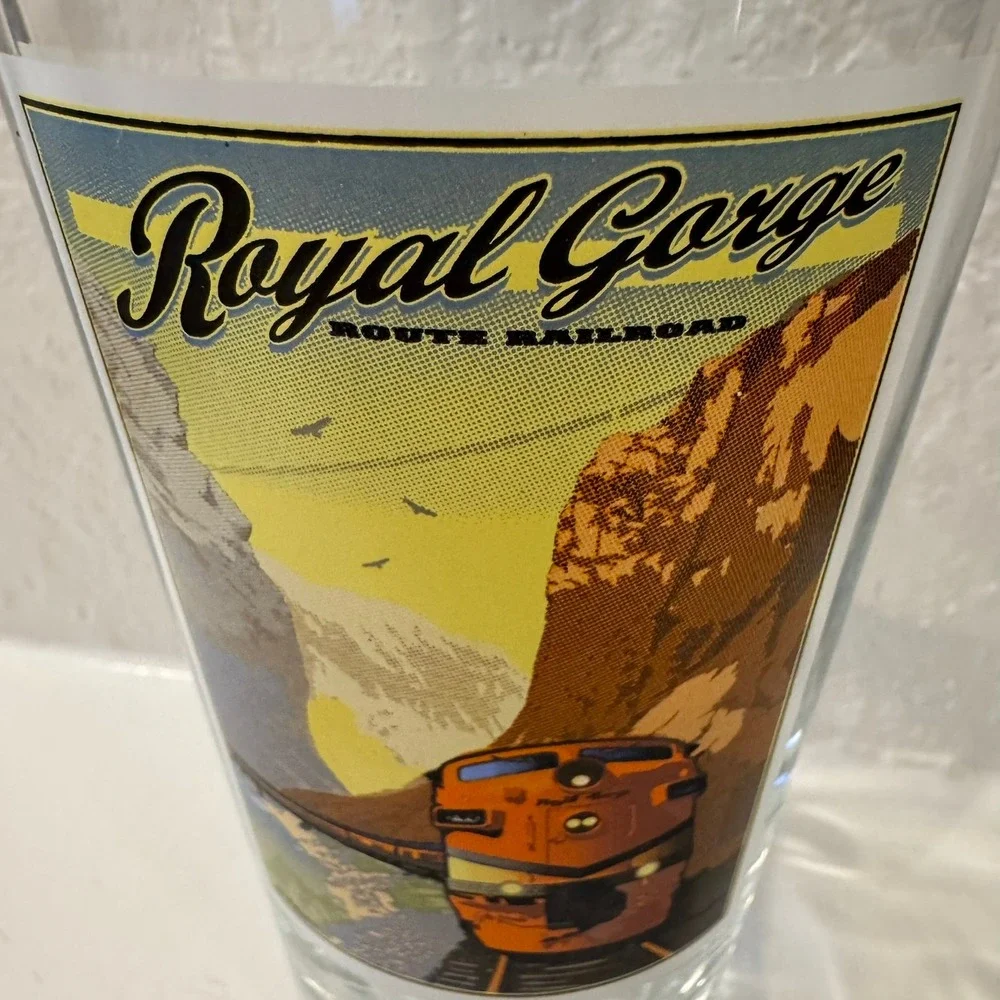 Royal‎ Gorge Route Railroad Scenic Train Glass Collectible Souvenir